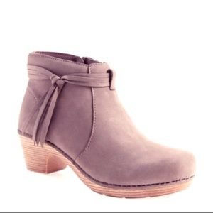 Dansko Markie Maria boot with tassel taupe - 37